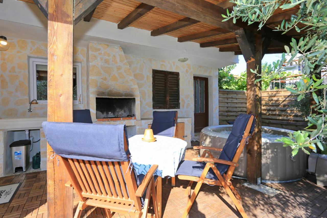Hacienda Mia With Yacuzzi And Free Parking 扎达尔 外观 照片
